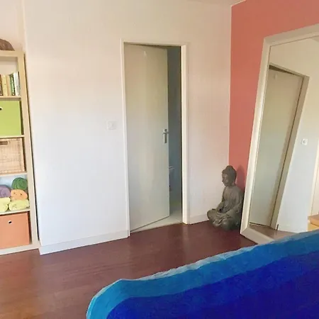 Apartment Szabadsag Ter 1 Haloszobas Lakas Berzence